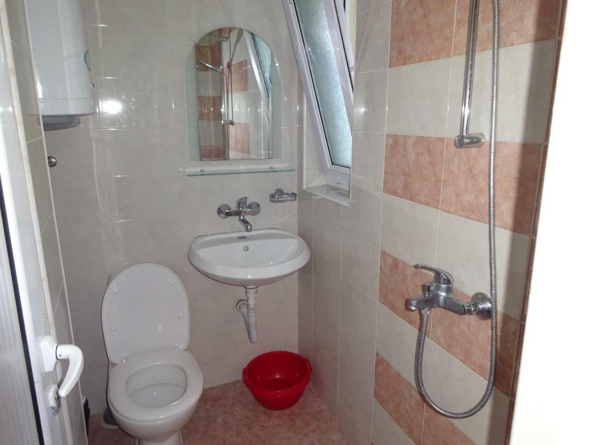 Hrisi Hotel Chernomorets Exterior photo